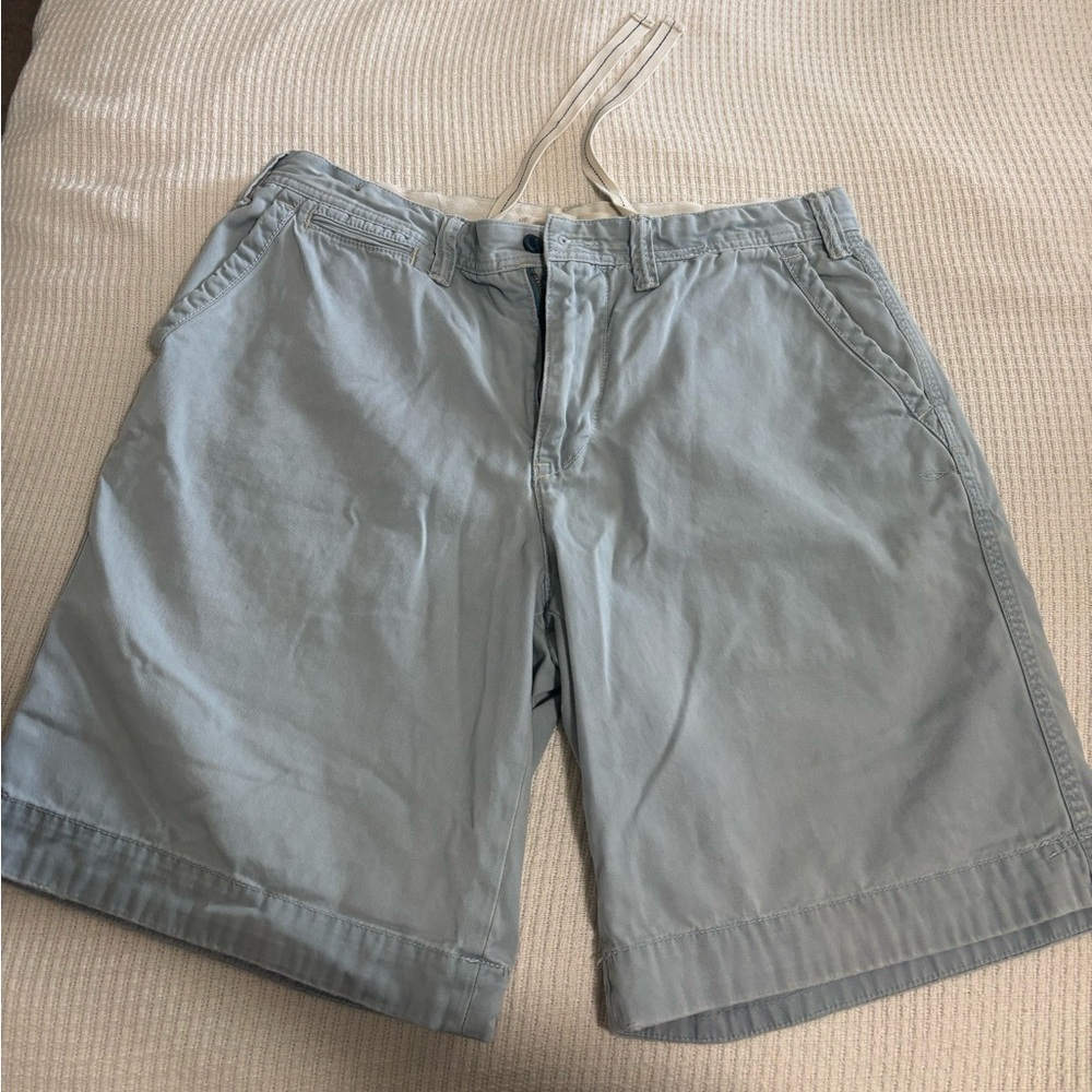 Ralph Lauren Light Gray Flat Front Shorts- size 33